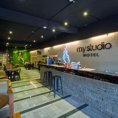 My Studio Hotel Juanda Airport Surabaya Sedati Kültér fotó